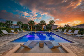 Spacious 8 Bdrm Home with South Facing Pool in Encore